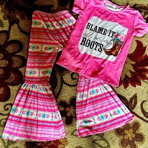 Brand new girls outfit never worn